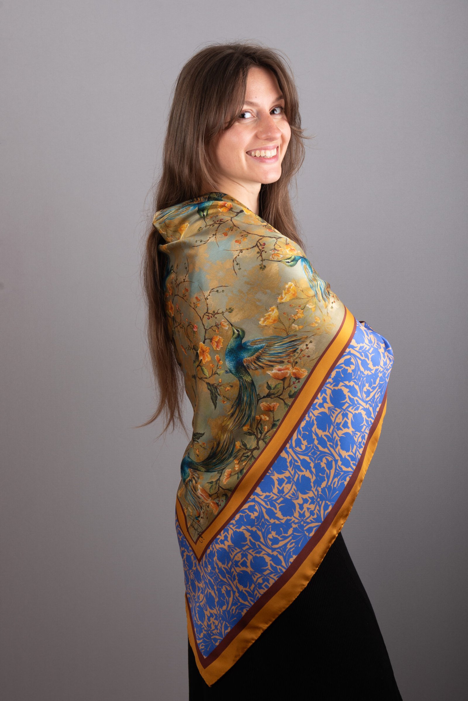 SCARF 8 SONG OF THE HUMMINGBIRD